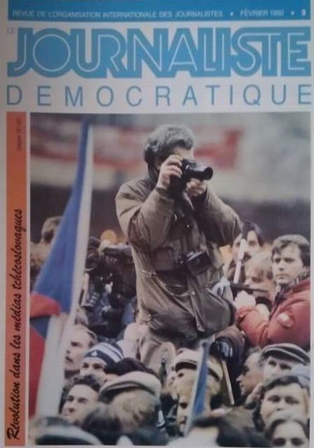 Journaliste démocratique 90-2